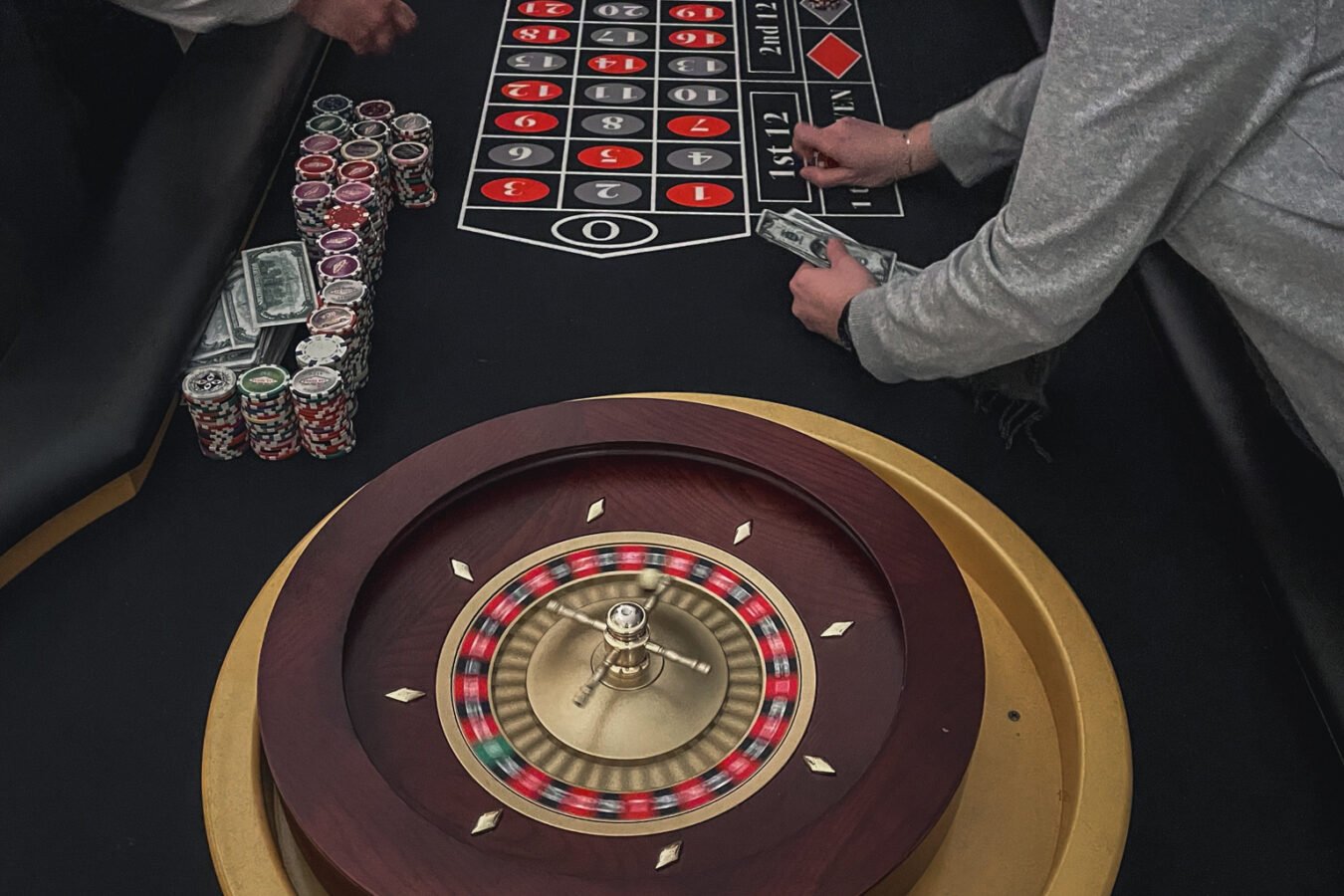 La Traction Escape Game Toulouse occitanie Teambuilding room escape game famille La Traction jeu d'evasion Toulouse